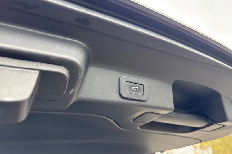 Used Jaguar F-Pace 2023 for sale - 76981638: Photo 44