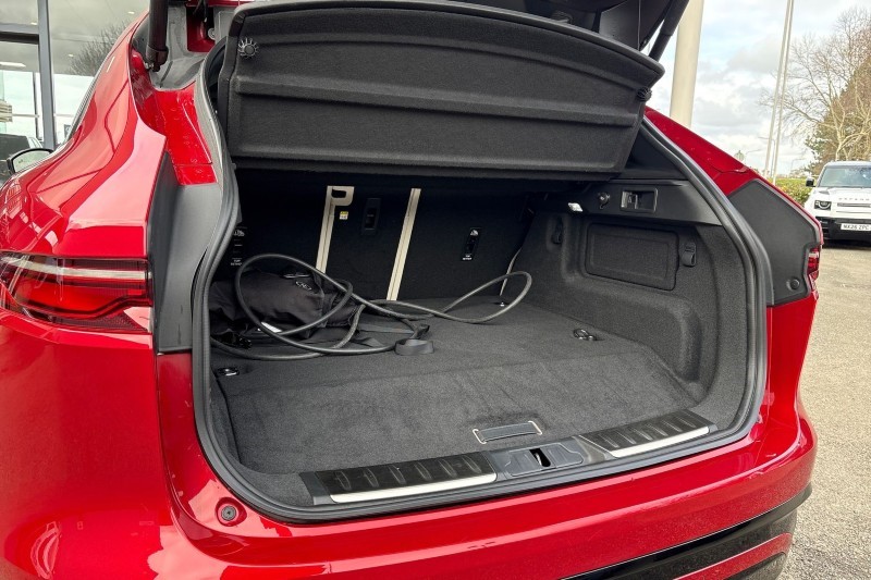 Used Jaguar F-Pace 2024 for sale - 77690991: Photo 42