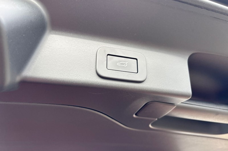 Used Jaguar F-Pace 2024 for sale - 77690991: Photo 43