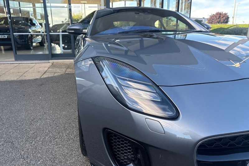 Used Jaguar F-Type 2019 for sale - 77001371: Photo 17