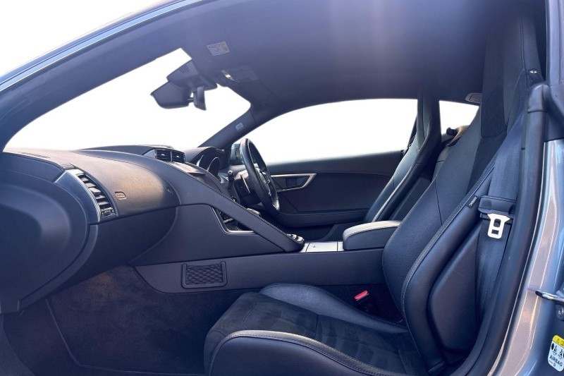 Used Jaguar F-Type 2019 for sale - 77001371: Photo 3