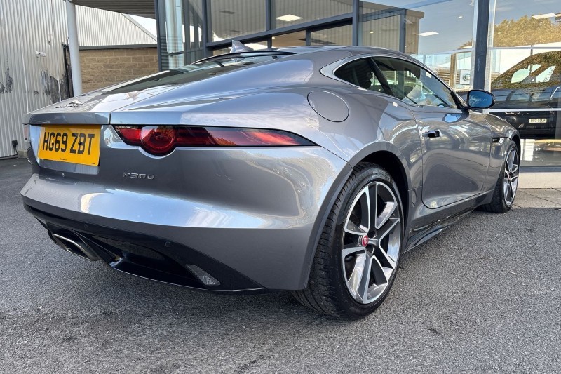 Used Jaguar F-Type 2019 for sale - 77001371: Photo 51