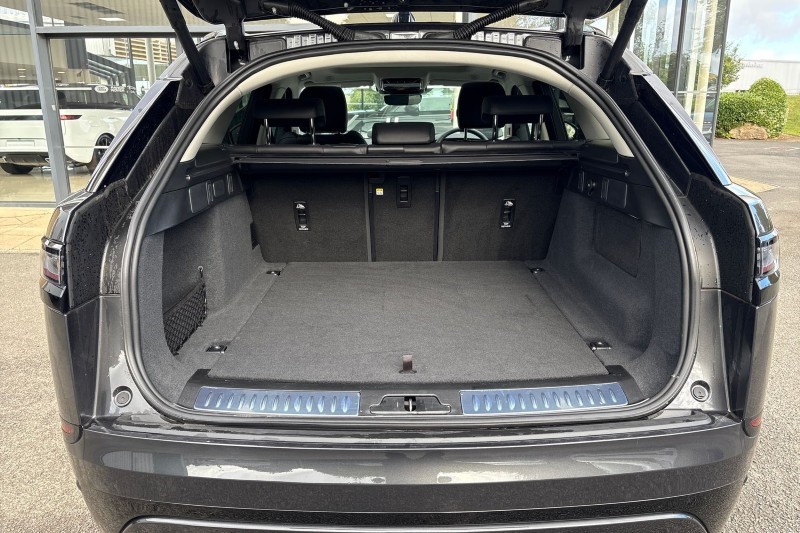Used Land Rover Range Rover Velar 2025 for sale - 76980829: Photo 10