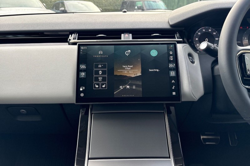 Used Land Rover Range Rover Velar 2025 for sale - 76980829: Photo 14