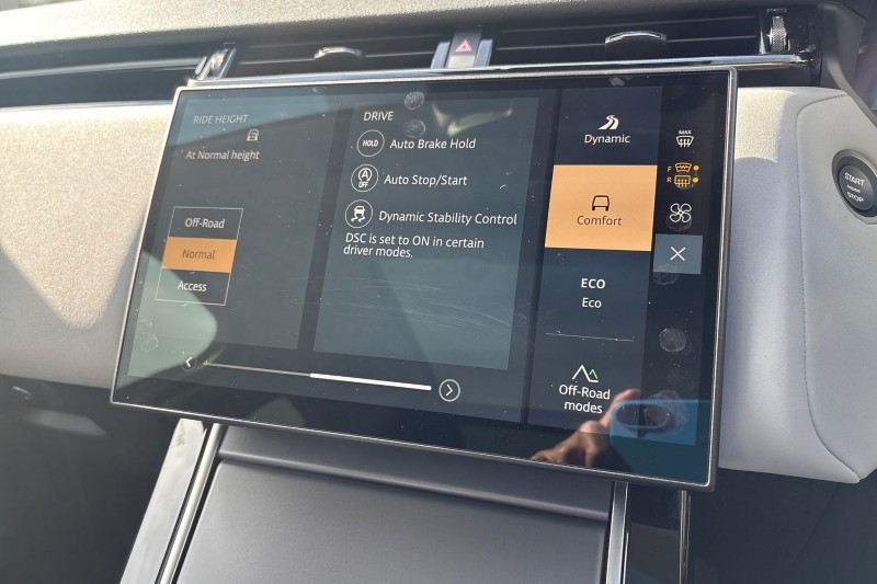 Used Land Rover Range Rover Velar 2025 for sale - 76980829: Photo 36