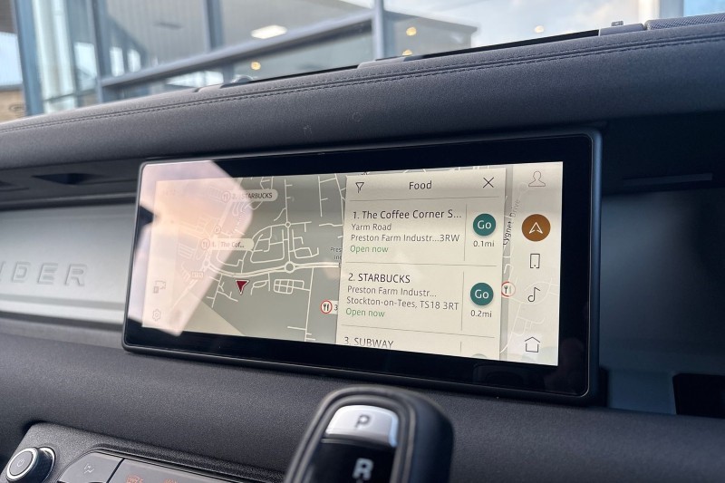 Used Land Rover Defender 2023 for sale - 77225310: Photo 11