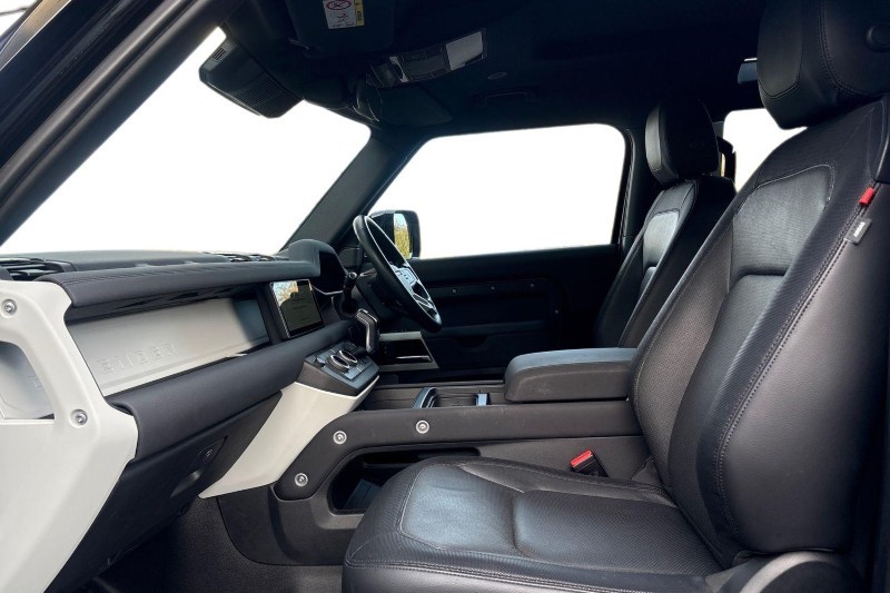 Used Land Rover Defender 2023 for sale - 77225310: Photo 3