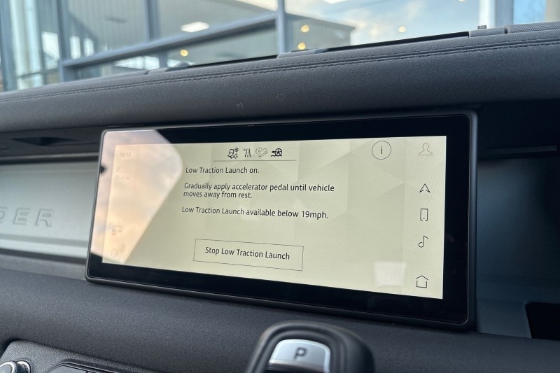 Used Land Rover Defender 2023 for sale - 77225310: Photo 39