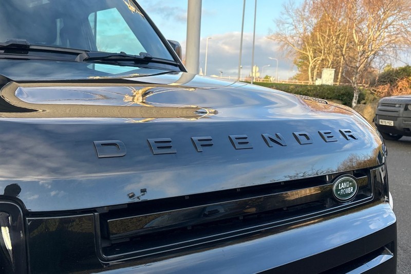 Used Land Rover Defender 2023 for sale - 77225310: Photo 46