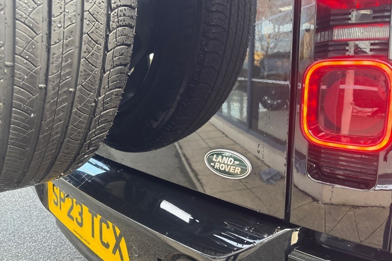 Used Land Rover Defender 2023 for sale - 77225310: Photo 48