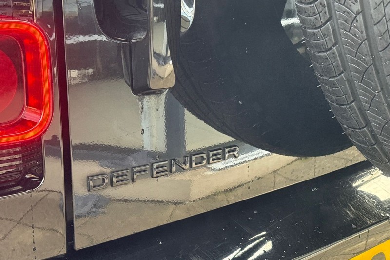 Used Land Rover Defender 2023 for sale - 77225310: Photo 49