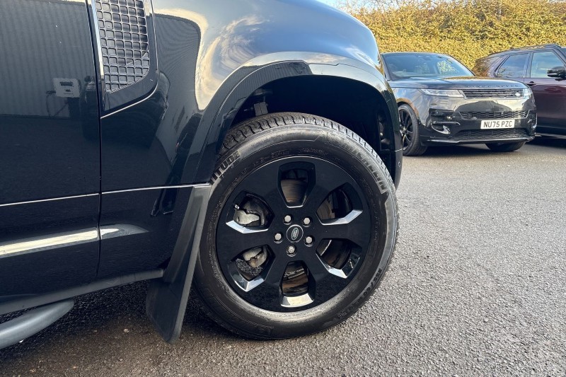 Used Land Rover Defender 2023 for sale - 77225310: Photo 52