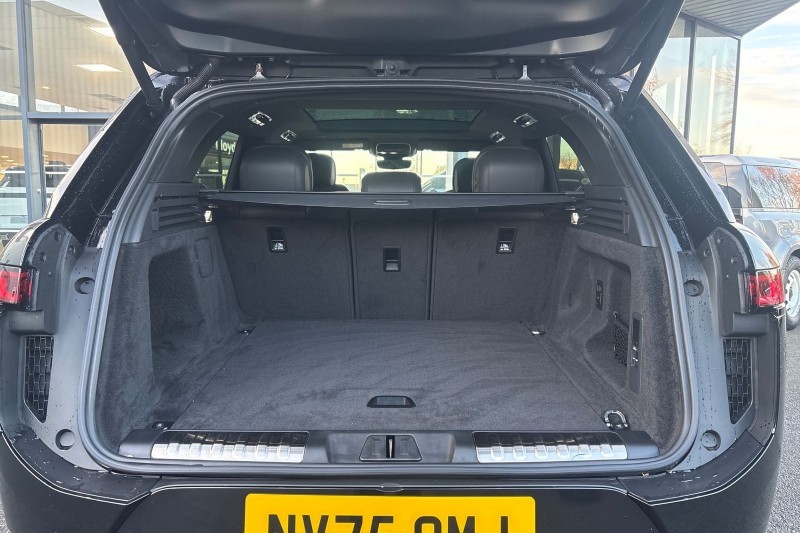 Used Land Rover Range Rover Sport 2025 for sale - 76981279: Photo 10