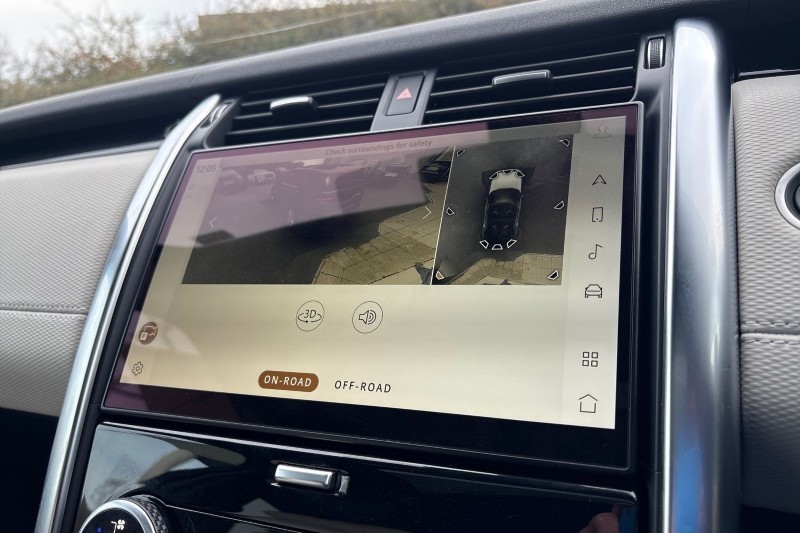 Used Land Rover Discovery 2022 for sale - 76982023: Photo 12