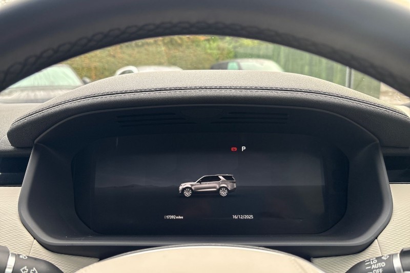 Used Land Rover Discovery 2022 for sale - 76982023: Photo 16