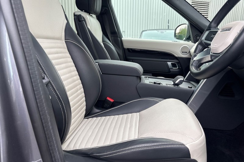 Used Land Rover Discovery 2022 for sale - 76982023: Photo 25