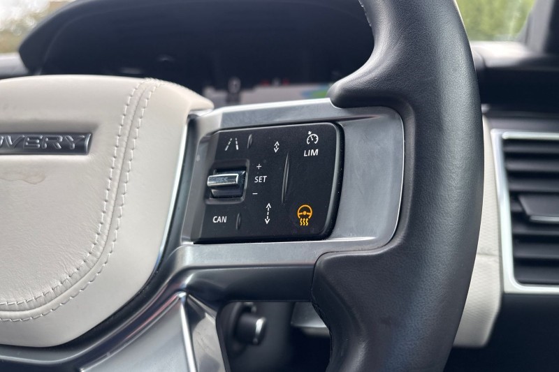 Used Land Rover Discovery 2022 for sale - 76982023: Photo 27