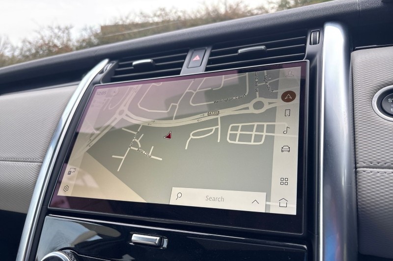 Used Land Rover Discovery 2022 for sale - 76982023: Photo 31