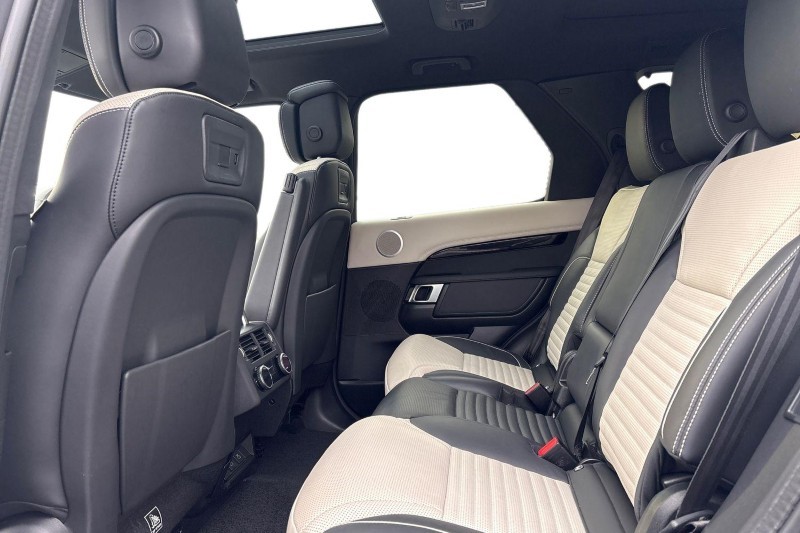 Used Land Rover Discovery 2022 for sale - 76982023: Photo 4