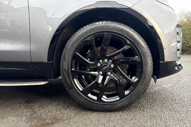 Used Land Rover Discovery 2022 for sale - 76982023: Photo 8