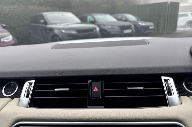 Used Land Rover Range Rover Sport 2021 for sale - 77353904: Photo 38