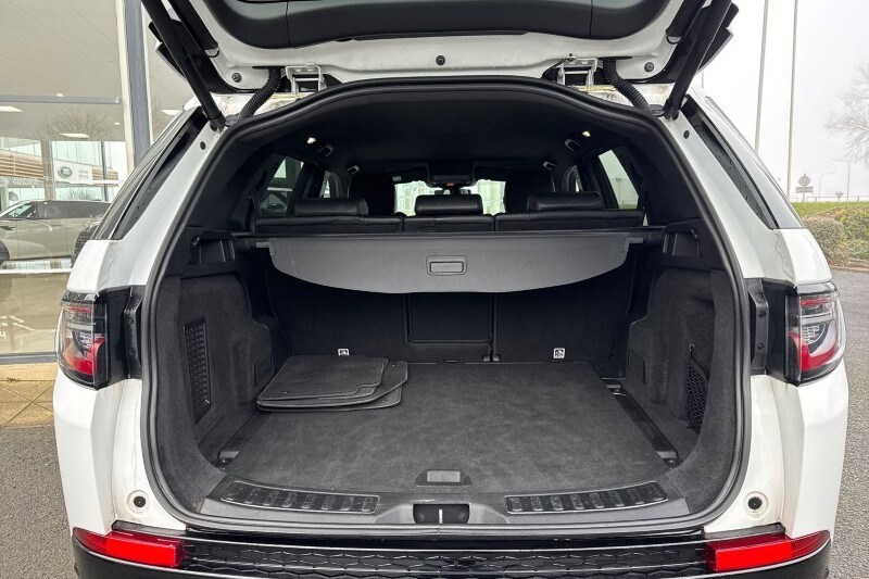 Used Land Rover Discovery Sport 2021 for sale - 77353901: Photo 10