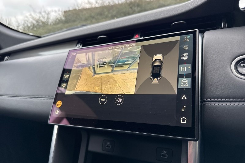 Used Land Rover Discovery Sport 2023 for sale - 77504439: Photo 32