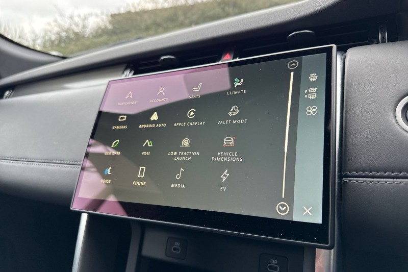 Used Land Rover Discovery Sport 2023 for sale - 77504439: Photo 33