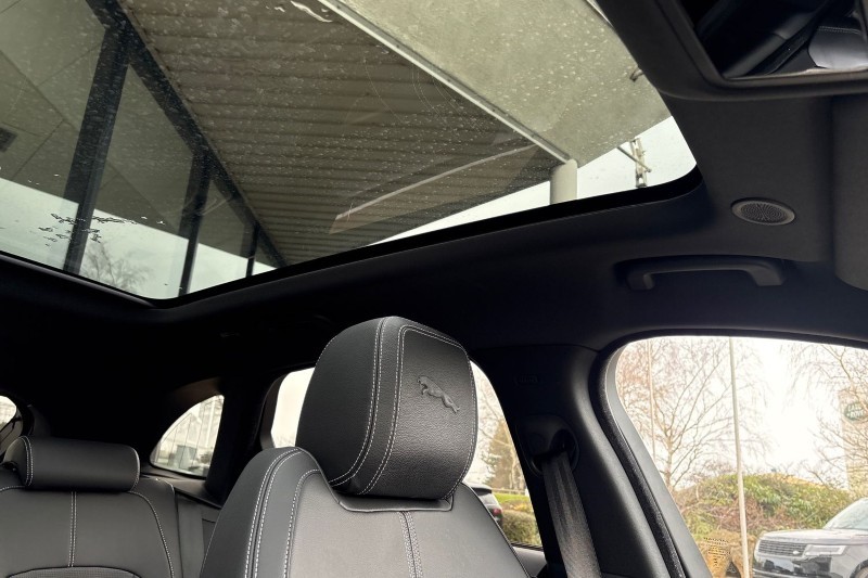 Used Jaguar F-Pace 2024 for sale - 77803979: Photo 21