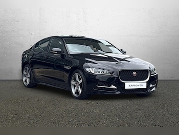 Used Jaguar XE 2017 for sale - 78643851: Photo