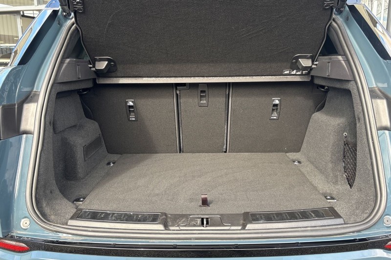 Used Land Rover Range Rover Evoque 2025 for sale - 78081233: Photo 10