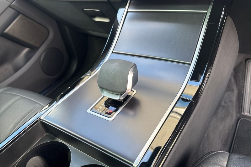 Used Land Rover Range Rover Evoque 2025 for sale - 78081233: Photo 13