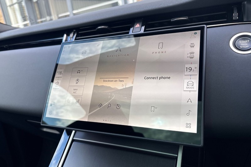 Used Land Rover Range Rover Evoque 2025 for sale - 78081233: Photo 30