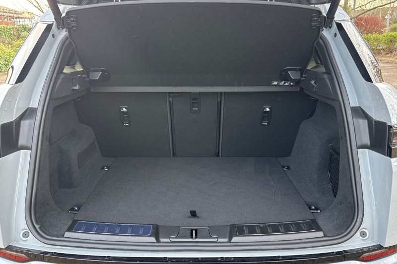 Used Land Rover Range Rover Evoque 2025 for sale - 77945594: Photo 10