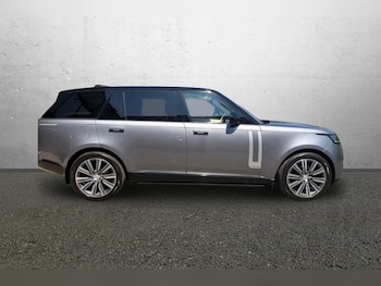 Used Land Rover Range Rover 2023 for sale - 79165421: Photo