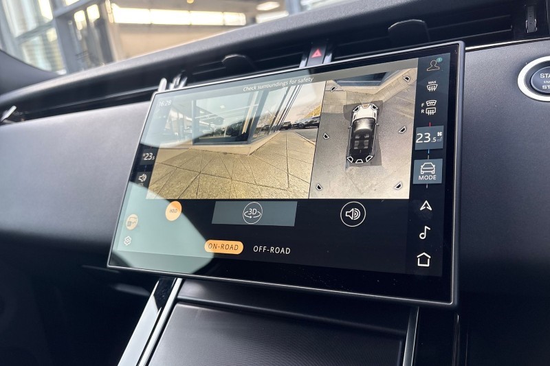 Used Land Rover Range Rover Evoque 2025 for sale - 77973651: Photo 32