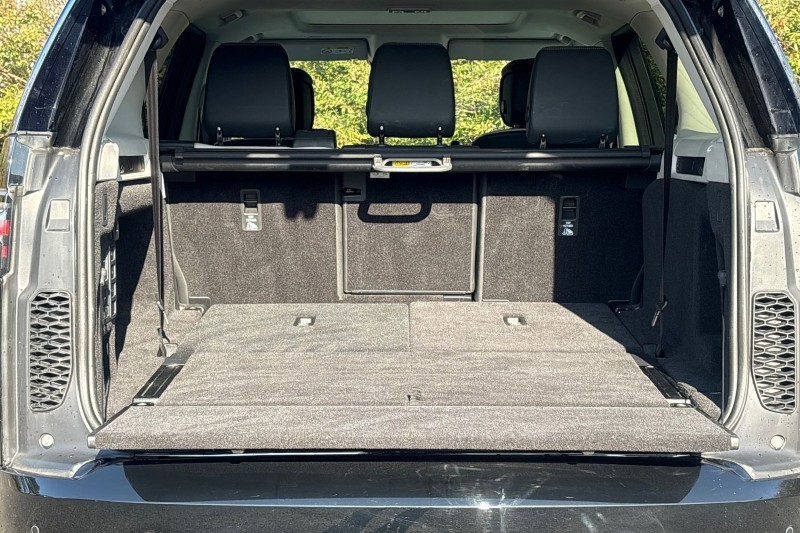 Used Land Rover Discovery 2024 for sale - 77864703: Photo 10