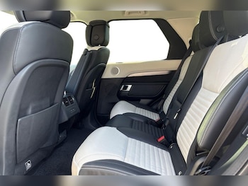 Used Land Rover Discovery 2024 for sale - 77864703: Photo