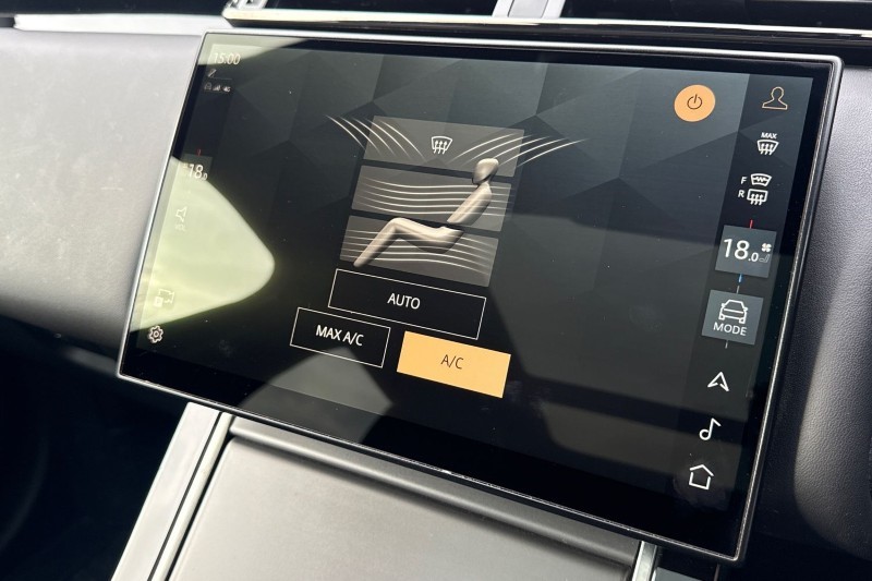 Used Land Rover Range Rover Velar 2023 for sale - 77803976: Photo 32