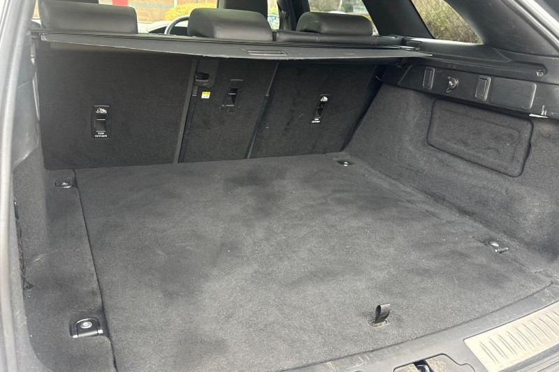 Used Land Rover Range Rover Velar 2023 for sale - 77803976: Photo 38