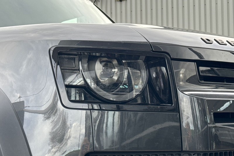 Used Land Rover Defender 2022 for sale - 76981077: Photo 17