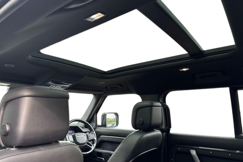 Used Land Rover Defender 2022 for sale - 76981077: Photo 21