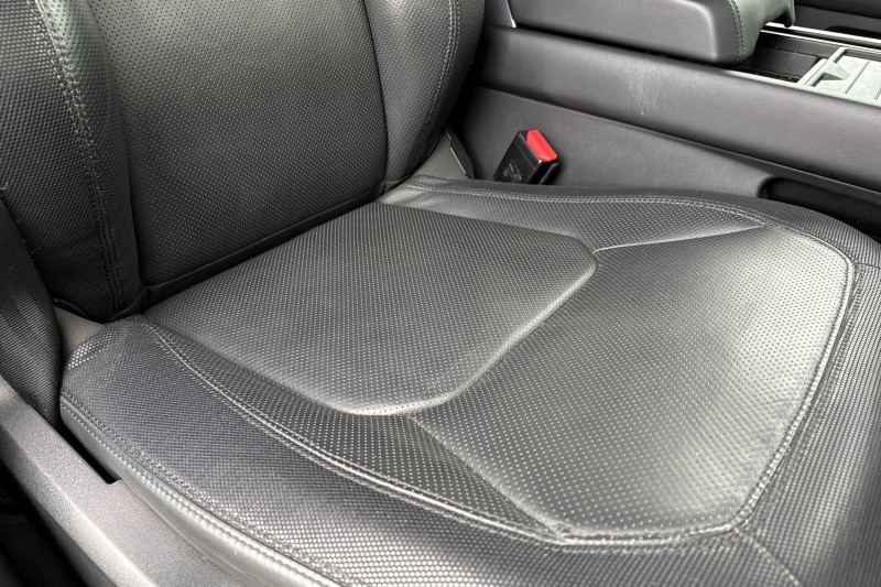 Used Land Rover Defender 2022 for sale - 76981077: Photo 25