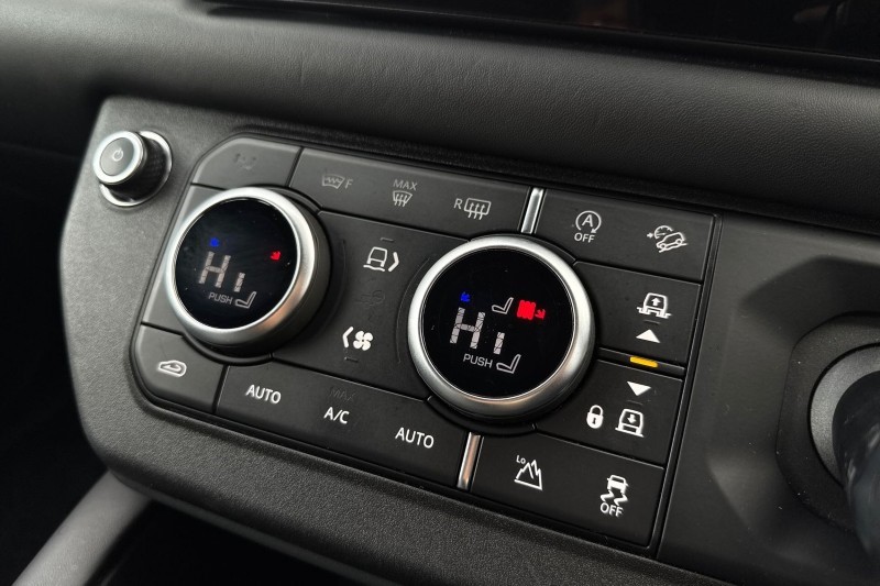 Used Land Rover Defender 2022 for sale - 76981077: Photo 36