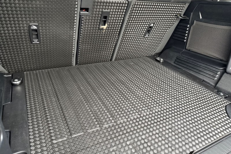 Used Land Rover Defender 2022 for sale - 76981077: Photo 38