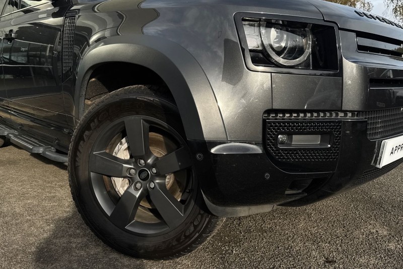 Used Land Rover Defender 2022 for sale - 76981077: Photo 40