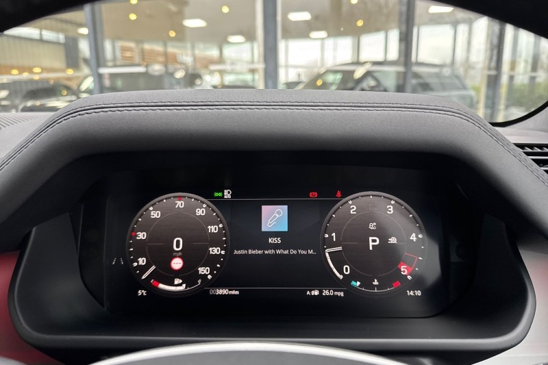 Used Land Rover Defender 2024 for sale - 77375917: Photo 16