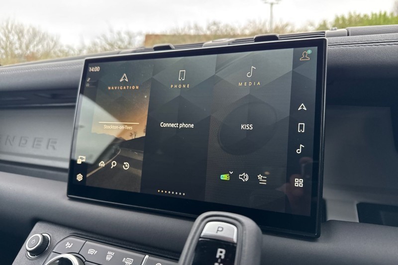 Used Land Rover Defender 2024 for sale - 77375917: Photo 30