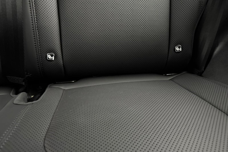 Used Land Rover Defender 2024 for sale - 77375917: Photo 40