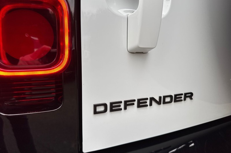 Used Land Rover Defender 2024 for sale - 77375917: Photo 49